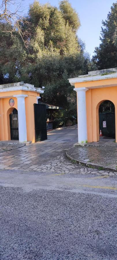 Mon Repos Paleopolis Cosy Apartment Corfu  Экстерьер фото